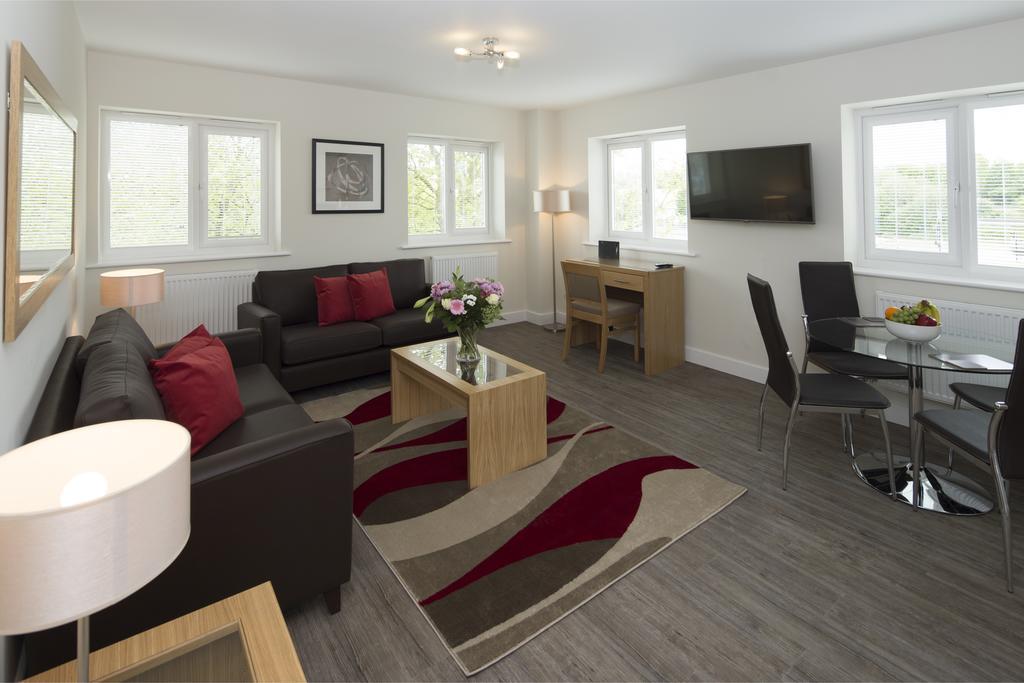 House Of Fisher - Beneficial House Bracknell Cameră foto